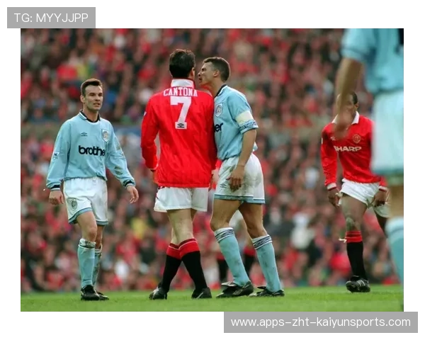 曼联反抢训练更迅速——打造超级防线的新秘诀