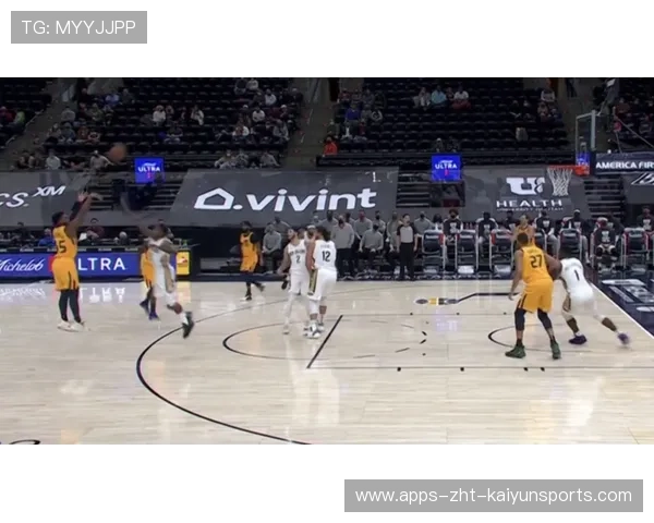 鹈鹕疯狂冲击篮筐